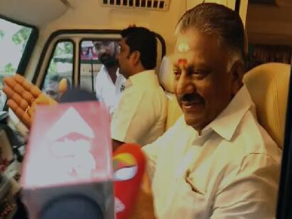 AIADMK ops left for the party headquarters chennai AIADMK OPS: அதிமுக அலுவலகம் கிளம்புறேன்..பிரசார வண்டியில் ஏறிய ஓபிஎஸ்