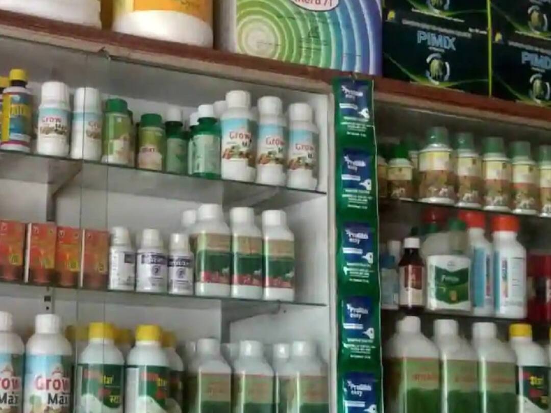 Inspection of 1 thousand 386 agricultural centers in Ahmednagar district, action on 40 agricultural centers Ahmednagar News : अहमदनगर जिल्ह्यात 1 हजार 386 कृषी केंद्रांची तपासणी, 40 कृषी केंद्रांवर कारवाई