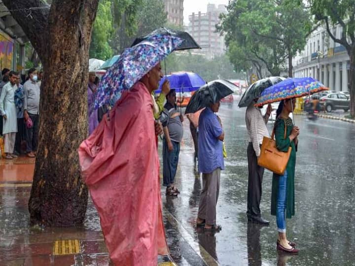 Delhi NCR Weekly Weather Forecast 11 July 2022 IMD Alert for Rain in Delhi Noida Gurugram in This Week Delhi-NCR Weekly Weather Forecast: बारिश के लिए बेचैन दिल्ली-एनसीआर के लोग, लगातार बढ़ रहा इंतजार, जानें- इस हफ्ते कैसा रहेगा मौसम का हाल