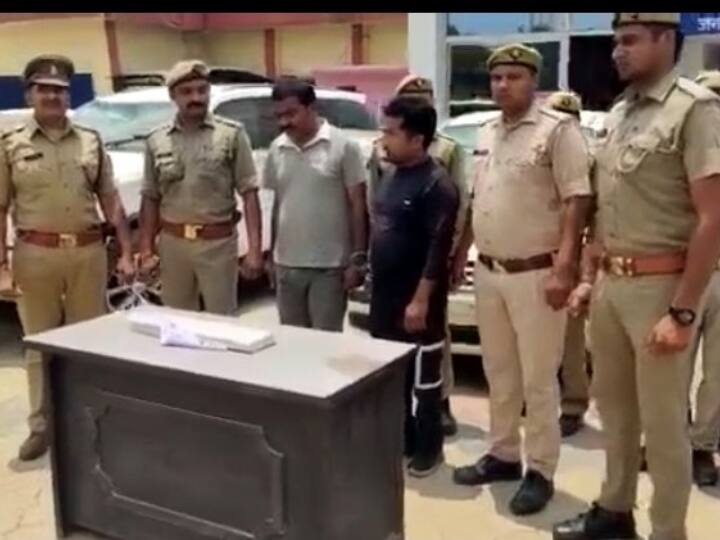 Muzaffarnagar News: कई राज्यों में आतंक फैलाने वाले दो शातिर चोर मुजफ्फरनगर में गिरफ्तार, 5 लग्जरी गाड़ियां बरामद Muzaffarnagar News Police Caught Two vicious thieves have spread terror in many states 5 cars recovered Muzaffarnagar News: कई राज्यों में आतंक फैलाने वाले दो शातिर चोर मुजफ्फरनगर में गिरफ्तार, 5 लग्जरी गाड़ियां बरामद