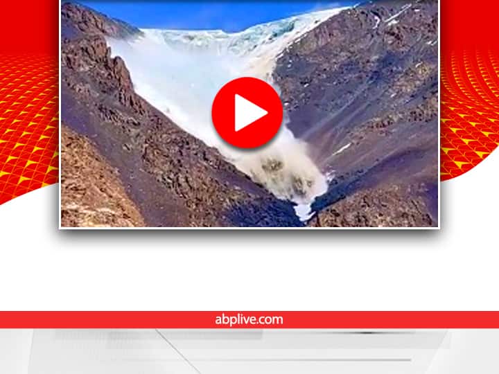 Avalanche in kyrgyzstan video viral on social media Avalanche Video: किर्गिस्तान में हुआ भयानक हिमस्खलन, सामने आया रोंगटे खड़े कर देने वाला वीडियो