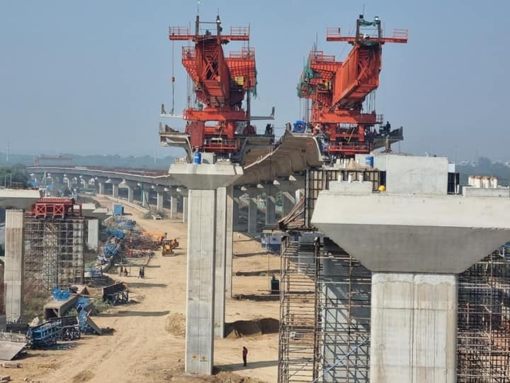 Union Minister Nitin Gadkari said Dwarka Expressway to be operational in 2023 will reduce pressure on Delhi Gurugram Expressway Dwarka Expressway: कब तक चालू हो जाएगा द्वारका एक्सप्रेसवे, जानें- केंद्रीय मंत्री नितिन गडकरी ने क्या कहा?