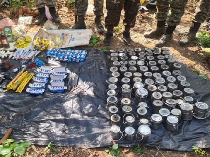 Aurangabad Crime: Naxalites bunker destroyed in Pachrukhia forest located on Aurangabad-Gaya border, huge quantity of explosives recovered ann Aurangabad Crime: औरंगाबाद-गया सीमा पर स्‍थ‍ित पचरुखिया जंगल में नक्‍सलियों का बंकर ध्‍वस्‍त, भारी मात्रा में विस्‍फोटक बरामद