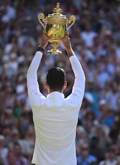 Wimbledon: উইম্বলডনের ফাইনালে হারালেন কিরিয়সকে, ২১ তম গ্র্যান্ডস্লাম জয় জকোভিচের