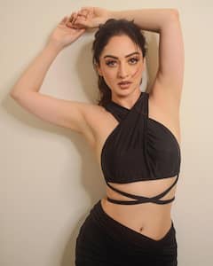 Sandeepa Dhar : ब्लॅक आऊटफिटमध्ये संदिपा धारचा बोल्ड अवतार, 'हे' फोटो पाहिलेत का?