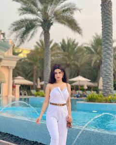 Avneet Kaur : अवनीत कौरचा ग्लॅमरस 'पार्टी लूक'; फोटो व्हायरल!