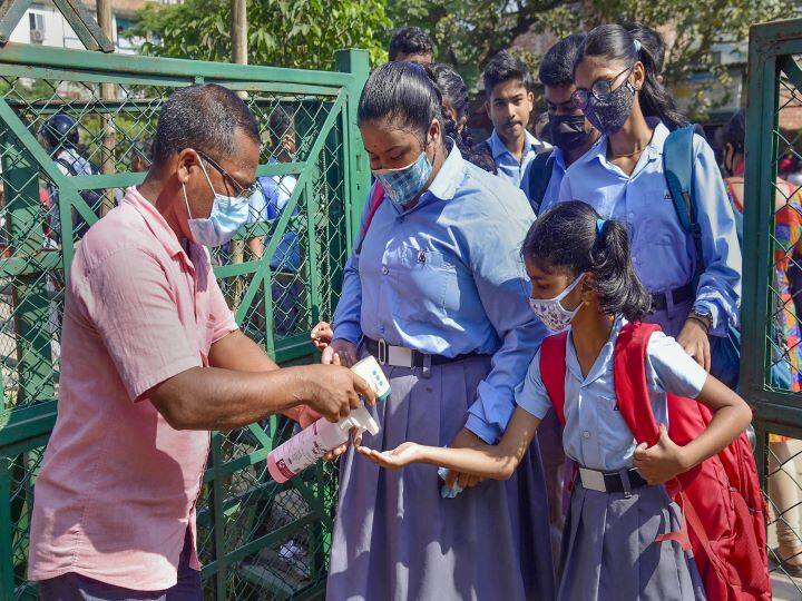 covid 19 update west bengal logs 1 thousand 94 new infections and 7 deaths WB Covid-19 Update: বেশ কিছুটা কমল দৈনিক সংক্রমণ, চিন্তা মৃত্যু নিয়ে