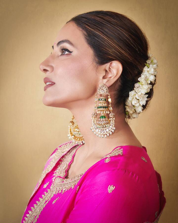 टीव्हीच्या दुनियेतून करिअरची सुरुवात करणारी हिना आज अनेक प्रोजेक्ट्सचा भाग बनू लागली आहे.(photo:/realhinakhan/ig)