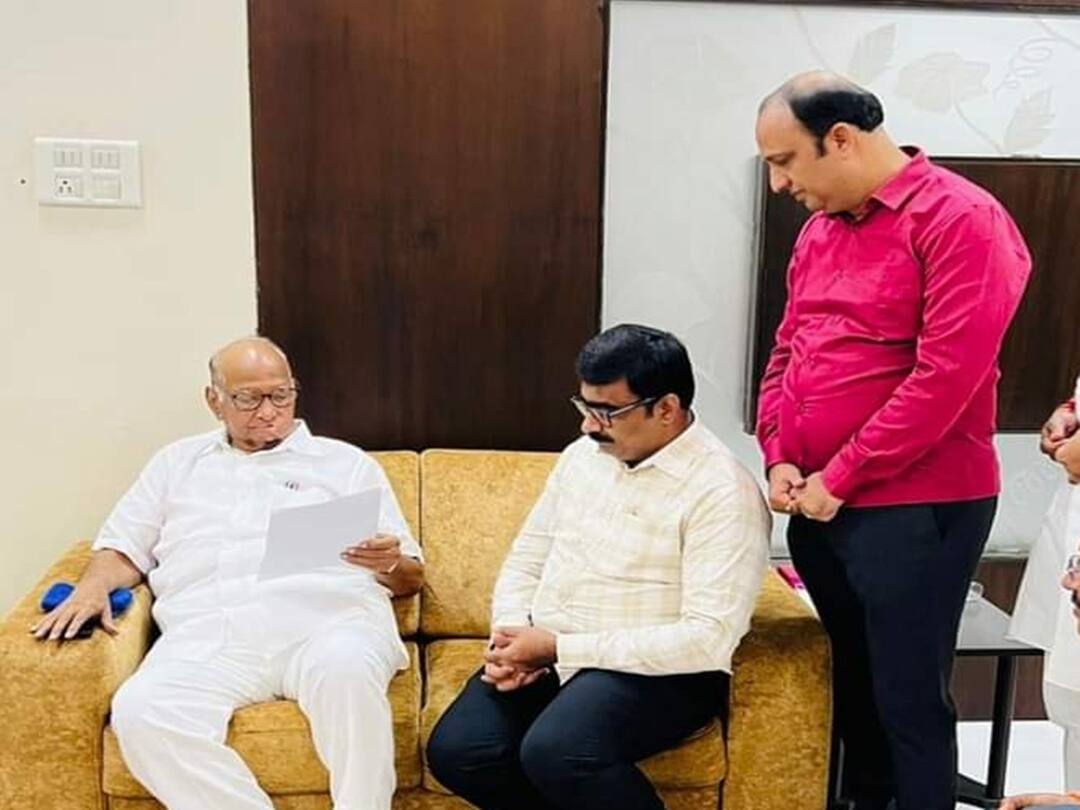 maharashtra News Aurangabad Vinod Patil has written a letter to Sharad Pawar Maratha Reservation: मराठा आरक्षणावरून विनोद पाटलाचं शरद पवारांना खरमरीत पत्र; म्हणाले...