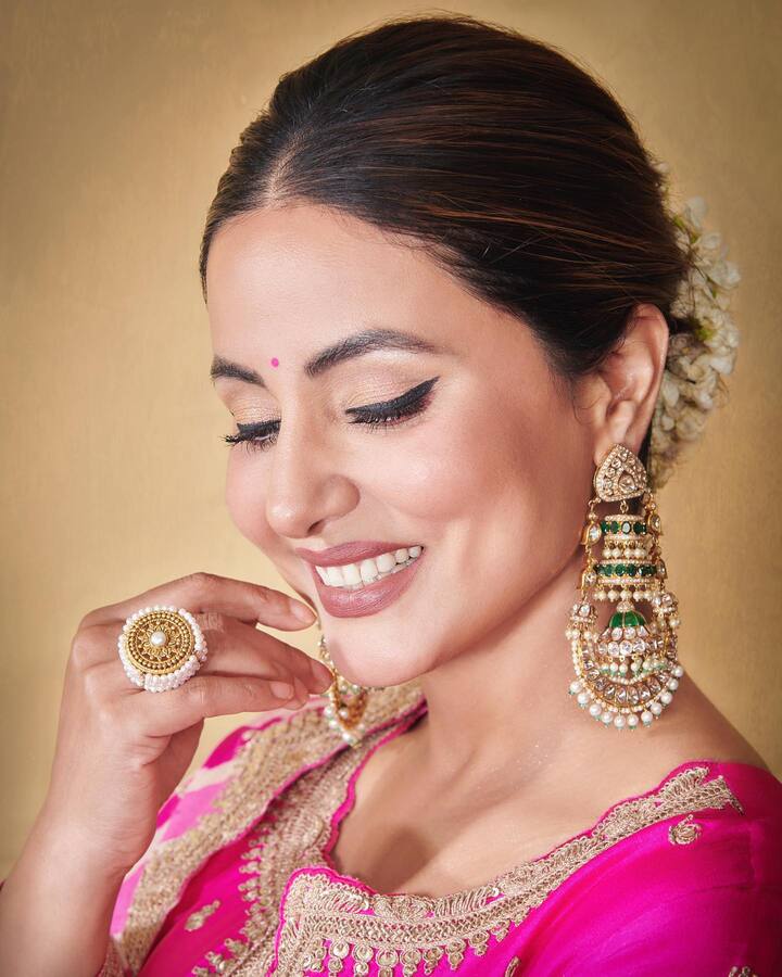 ताज्या फोटोंमध्ये हिनाने गुलाबी कलरचा ड्रेस परिधान केलेला दिसत आहे. (photo:/realhinakhan/ig)
