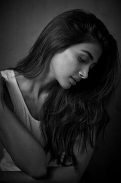 Pooja hegde : ஹோலி ஹோலி பக்கதுல சிரிக்கும் ரங்கோலி..ப்யூட்டி பூஜா ஹெக்டே கிளிக்ஸ் !