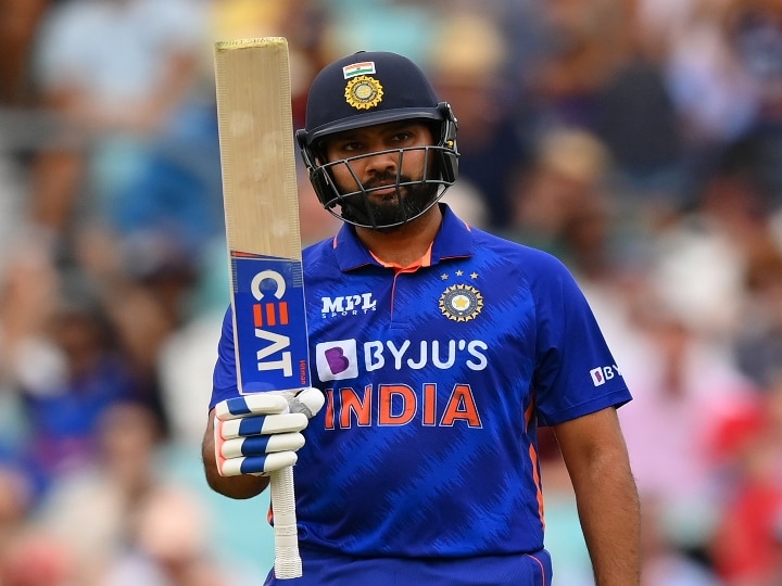 Rohit Sharma Record: சிக்ஸர்களில் வரலாற்றுச்சாதனை படைத்த ஹிட்மேன்..! எத்தனை சிக்ஸர்கள் தெரியுமா?