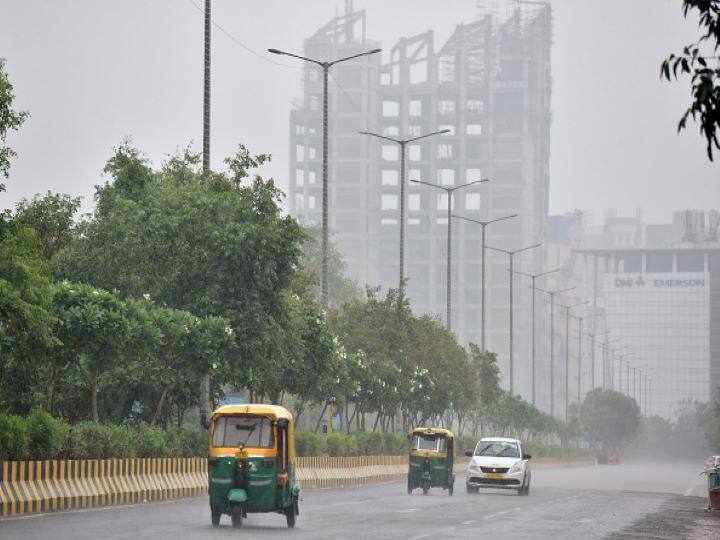 Delhi Weather Update Meteorological Department issued yellow alert regarding rain  ANN Delhi Weather Update: मौसम विभाग ने जारी किया येलो अलर्ट, अगले 3 दिनों तक राजधानी में भारी बारिश का अनुमान