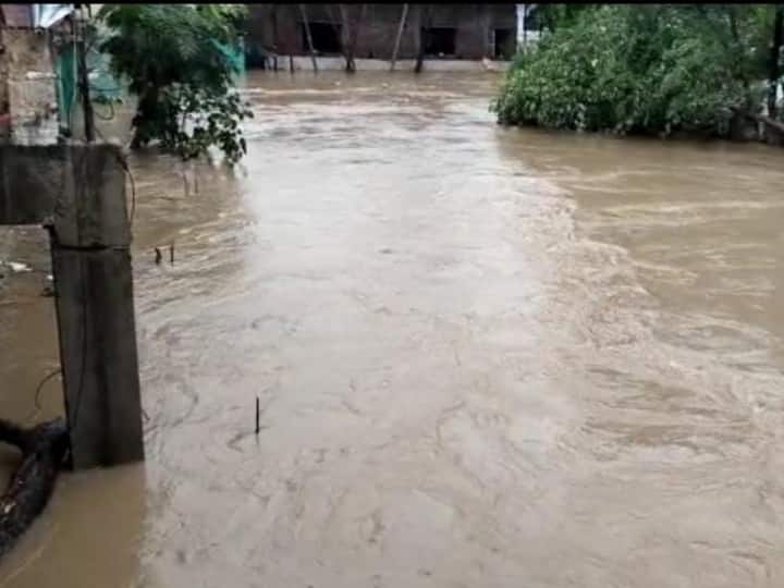 MP News 270 mm rainfall in Dewas Khategaon in 24 hours Know Other Figures in Detail ANN MP Rains: देवास के खातेगांव में 24 घंटे में 270 एमएम बारिश, यहां जानिए आपके यहां कितनी हुई बरसात