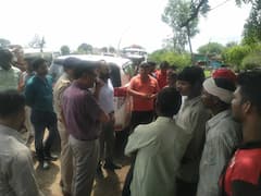 In Pics: बारिश के कारण सीप नदी में फंसे मजदूर, एसडीआरएफ की टीम ने ऐसे बचाया, तस्वीरों में देखिए रेस्क्यू ऑपरेशन