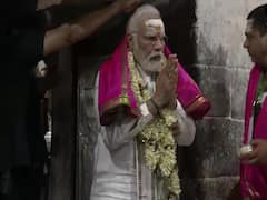 In Pics: PM नरेंद्र मोदी ने बाबा बैद्यनाथ धाम में की पूजा-अर्चना