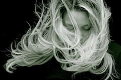 Hair Growth: পুজোর আগেই চুলে আনুন চমক ! জানুন ঘন কেশের রহস্য