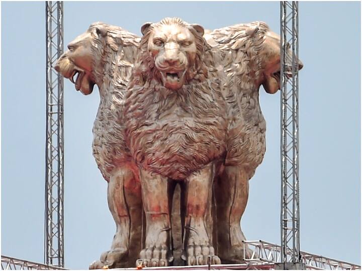 National Emblem Dispute: अशोक स्तंभ को लेकर छिड़ा विवाद, विपक्ष ने आकार बदलने के लगाए आरोप, सरकार ने भी दिया जवाब National Emblem Dispute opposition accused government of modifying Ashok Stambh BJP reverted too and slammed congress National Emblem Dispute: अशोक स्तंभ को लेकर छिड़ा विवाद, विपक्ष ने आकार बदलने के लगाए आरोप, सरकार ने भी दिया जवाब