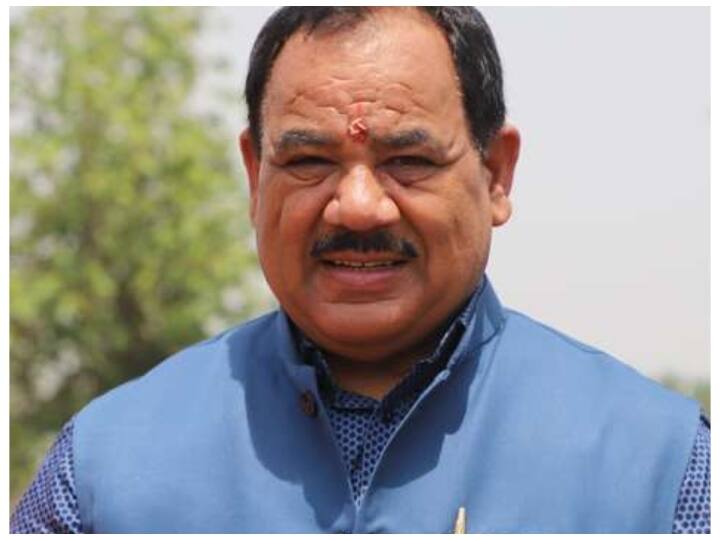 Big blow for Uttarakhand Congress and three party leaders joined AAP Uttarakhand Congress Crisis: गोवा के बाद उत्तराखंड में हलचल, कांग्रेस के 3 बड़े नेताओं ने छोड़ी पार्टी, हरक सिंह रावत के घर हुई बैठक