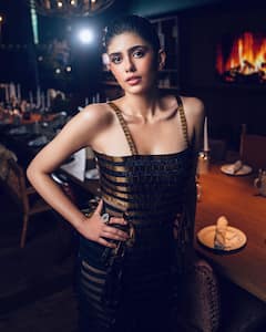 PHOTO: संजना संघीचा बोल्ड अंदाज, वन पीस ड्रेस घालून दिल्या पोझ!