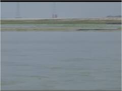 Prayagraj News: पहाड़ों में हुई बारिश से बढ़ा गंगा-यमुना का जलस्तर, बाढ़ से निपटने के लिए प्रशासन की यह है तैयारी