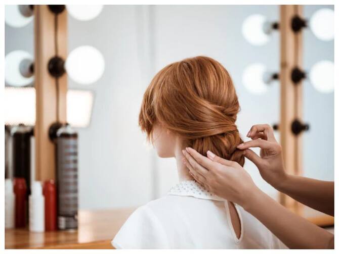 Monsoon Hairstyle: You Can Make These Celebrities Hairstyles To Look Beautiful With Ethnic Wear | Monsoon Hairstyle: Monsoon Hairstyle: You Can Make These Celebrities Hairstyles To Look Beautiful With Ethnic Wear | Monsoon Hairstyle: