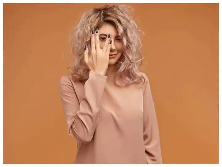 Long Nails Side Effect : ਲੰਬੇ ਅਤੇ ਖ਼ੂਬਸੂਰਤ ਨਹੁੰ ਪਹੁੰਚਾ ਸਕਦੇ ਹਨ ਸਿਹਤ ਨੂੰ ਨੁਕਸਾਨ, ਖੋਜ 'ਚ ਸਾਹਮਣੇ ਆਈ ਇਹ ਗੱਲ Long Nails Side Effect: Long and beautiful nails can be harmful to health, research shows Long Nails Side Effect : ਲੰਬੇ ਅਤੇ ਖ਼ੂਬਸੂਰਤ ਨਹੁੰ ਪਹੁੰਚਾ ਸਕਦੇ ਹਨ ਸਿਹਤ ਨੂੰ ਨੁਕਸਾਨ, ਖੋਜ 'ਚ ਸਾਹਮਣੇ ਆਈ ਇਹ ਗੱਲ