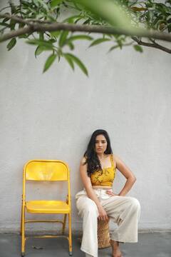 Shrushti Dange: டார்லிங் நாயகி ஷ்ருஷ்டியின் சூப்பர் க்ளிக்ஸ்!