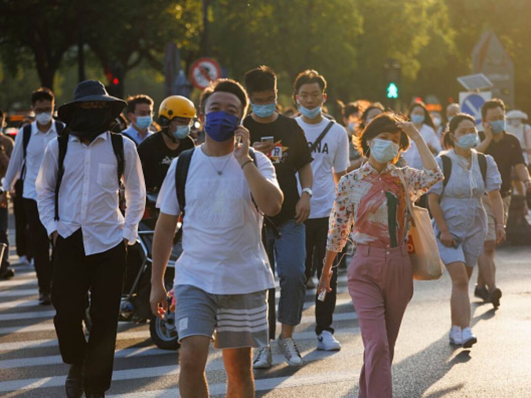 Global Life Expectancy Declined From 72.8 To 71 Years Between 2019 and 2021 After Covid-19 Pandemic: UN Global Life Expectancy Declined From 72.8 To 71 Years Between 2019 and 2021 After Covid 19 Pandemic United Nations Population Report Global Life Expectancy Declined From 72.8 To 71 Years Between 2019 and 2021 After Covid-19 Pandemic: UN