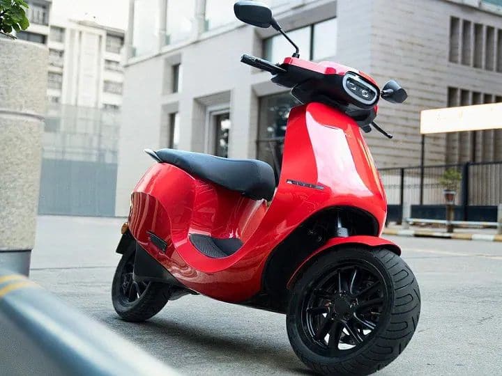 Top Highest Range Electric Scooters In India Know in Details Electric Scooters: দেশের সেরা 'হাই রেঞ্জ' ইলেকট্রিক স্কুটার, দেখে নিন দাম ও ফিচার