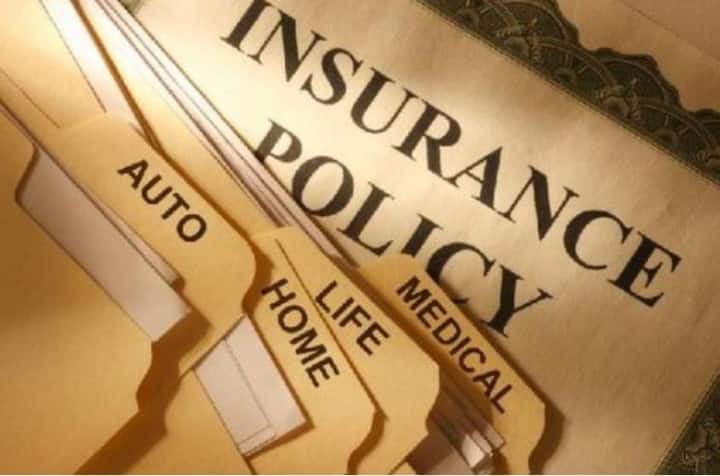 जिस तरह से हम कोई भी सामान या प्रॉपर्टी खरीदने से पहले पूरी पड़ताल जरूर करते हैं ऐसे में टर्म पॉलिसी लेते समय भी आपको इसे चेक करना बेहद जरूरी है. इसलिए पॉलिसी खरीदने से पहले दावा निपटारे को लेकर इंश्योरेंस कंपनियों का रिकॉर्ड जरूर जांच लें. यही नहीं, टर्म पॉलिसी खरीदने की योजना को भविष्य पर न छोड़ दें. इसे जितने जल्दी खरीदेंगे, उतना ही कम प्रीमियम चुकाना पड़ेगा.