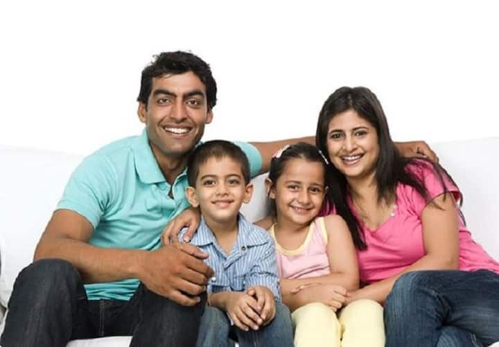 LIC-র নতুন 'চিলড্রেন মানি ব্যাক প্ল্যান'-এ বিনিয়োগ করে বিশাল অঙ্কের তহবিল গড়তে পারবেন আপনি। ২৫ বছরের জন্য এই পলিসি কিনতে পারেন।