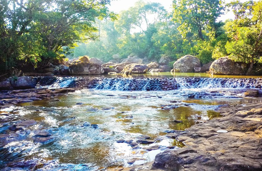 Chhattisgarh weather of Mainpat becomes pleasant in the rain, if you are  going on a trip, then definitely explore | Mainpat Tourist Place: छतीसगढ़  का शिमला कहलता है मैनपाट, ट्रिप पर जा