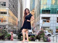 Sherin Shringar : லாஸ் ஏஞ்சல்ஸ் சென்ற விசில் நடிகை ஷெரின்.!