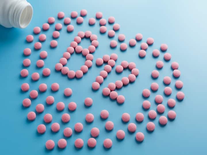 Vitamin B12 Deficiency The Severe Sign In Your Chest That Can Lead To Irreversible Damage வைட்டமின் B12 குறைபாடு: இதய பாதிப்புக்கு வழிவகுக்கலாம் எச்சரிக்கை!