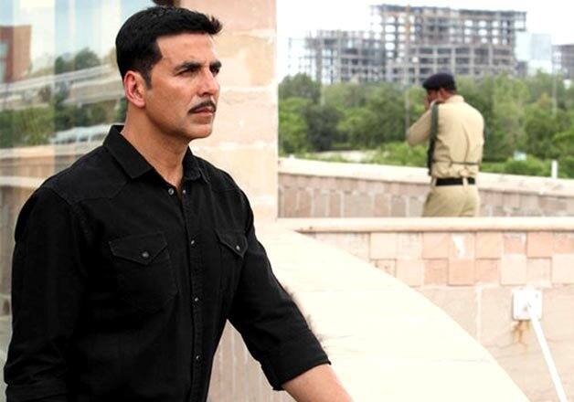 एक्शन स्पाय थ्रिलर 'बेबी' में रॉ के काम करने के तरीके को काफी बारीकी से दिखाया गया है. फिल्म को नीरज पांडे ने डायरेक्ट किया था. बेबी मिशन के तहत आतंकियों की खत्म करने की रणनीति तैयार की जाती है. अक्षय कुमार ने फिल्म में अंडरकवर एजेंट की भूमिका निभाई थी. इस फिल्म ने बॉक्स ऑफिस पर अच्छा प्रदर्शन किया था.