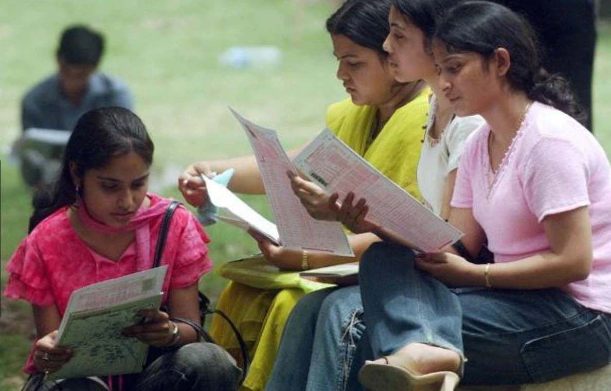CUET Admit Card 2022: க்யூட் இளங்கலைத் தேர்வுக்கான ஹால்டிக்கெட் வெளியீடு: டவுன்லோடு செய்வது எப்படி?
