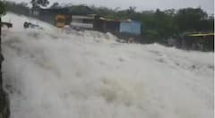 PHOTO : लोणावळ्यातील भुशी डॅमचे रौद्र रुप