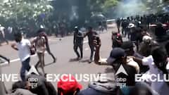 Sri Lanka Emergency: प्रदर्शनकारियों और सुरक्षाबलों के बीच संघर्ष जारी