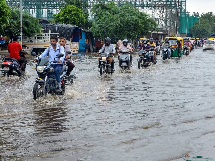 Gujarat Weather Update 14 people died in rain related incidents in last 24 hours Gujarat Rain: गुजरात में बारिश का कहर, पिछले 24 घंटे में 14 लोगों की हुई मौत