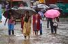 Mumbai Rain: बारिश से बेहाल हुई मुंबई, MU ने आज की सभी परीक्षाएं रद्द कीं, नवी मुंबई सहित इन जिलों ने स्कूलों में छुट्टी घोषित की