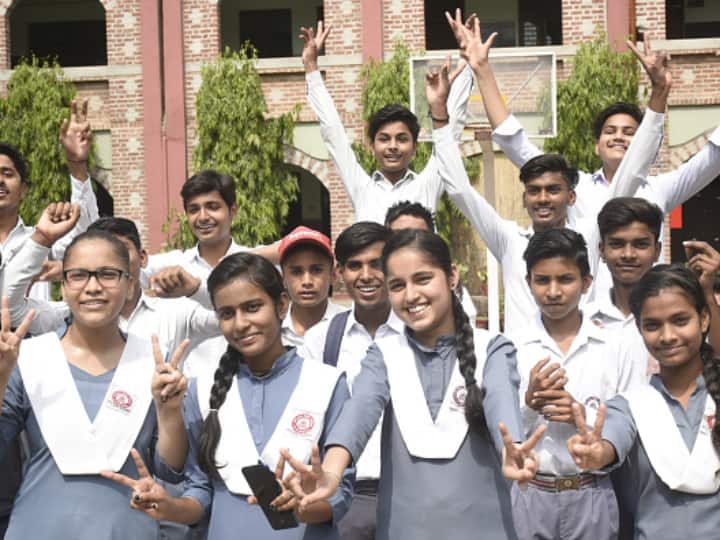 CBSE 10th Result 2022 Date: CBSE Board Class 10 Result Declared Soon cbse.gov.in cbseresults.nic.in CBSE Board Results 2022: Class 10 Result To Be Declared Soon, Know How To Check