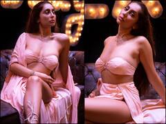 In Pic: अनुषा दांडेकर ने अपनी अदाओं से सोशल मीडिया पर ढाया कहर, लेटेस्ट तस्वीरों से लूट लिया फैंस का दिल