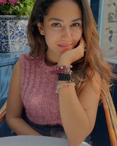 Mira Kapoor Photos : सन किस्ड फोटोज में दिखी मीरा कपूर की नेचुरल ब्यूटी, देखें तस्वीरें