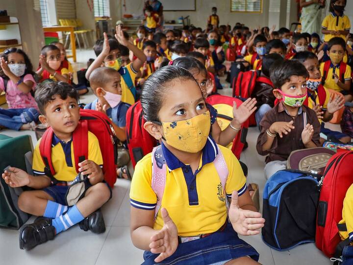Telangana govt may extends 3 days holidays to schools collages amid heavy rains Telangana Schools Holiday: తెలంగాణలో మరో 3 రోజులు సెలవులు పొడిగింపు, ప్రభుత్వం ప్రకటన