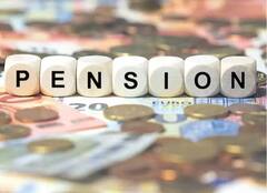 Retirement Planning: अगले 5 साल में होने वाले हैं रिटायर तो यहां हैं आपके लिए बेस्ट प्लानिंग टिप्स