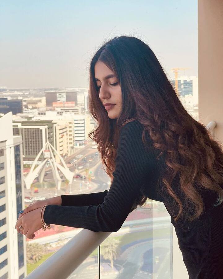ప్రియా ప్రకాష్ వారియర్ అందమైన ఫోటోలు -Image credit: Priya Prakash Varrier/Instagram