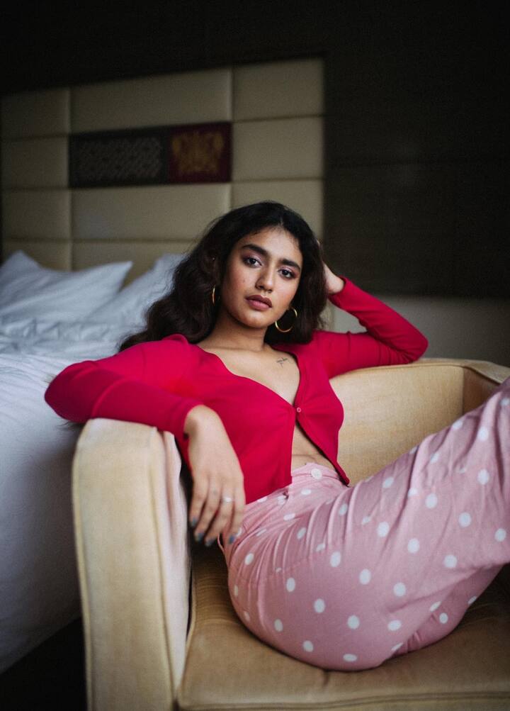 பொன்னழகா, பெண் அழகா