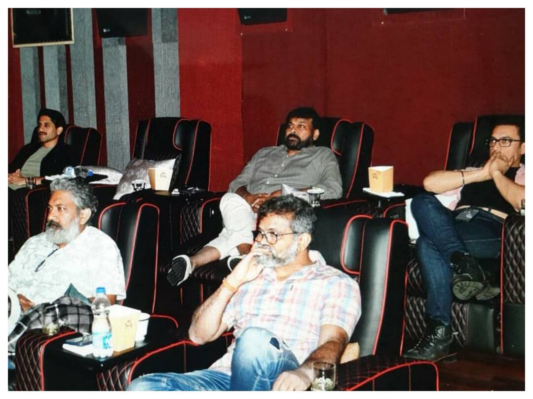 Aamir Khan arranges Laal Singh Chaddha premiere in Hyderabad. Rajamouli, Nagarjuna and Chiranjeevi attend Laal Singh Chaddha: చిరు, నాగ్, రాజమౌళిల కోసం 'లాల్ సింగ్ చద్దా' స్పెషల్ స్క్రీనింగ్!