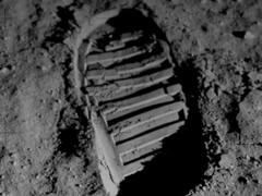 Fact Check : చంద్రుడిపై మొదట అడుగుపెట్టింది నీల్ ఆర్మ్ స్ట్రాంగ్‌ కాదా ?